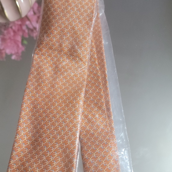 Salvatore Ferragamo Other - Salvatore Ferragamo Orange Patterned Tie